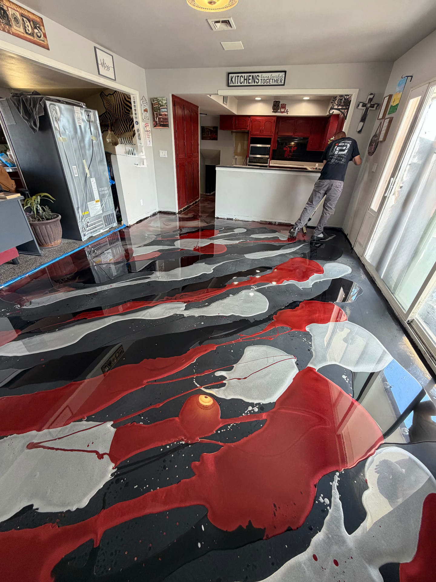 Crimson Metallic Home detail 5